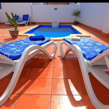 Eureka ! Calle El Roque, Urbanizacion La Caracola. Corralejo, Fuerteventura Corralejo