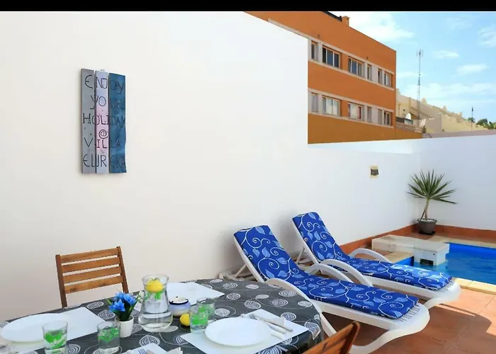 Eureka ! Calle El Roque, Urbanizacion La Caracola. Corralejo, Fuerteventura ヴィラ コラレホ